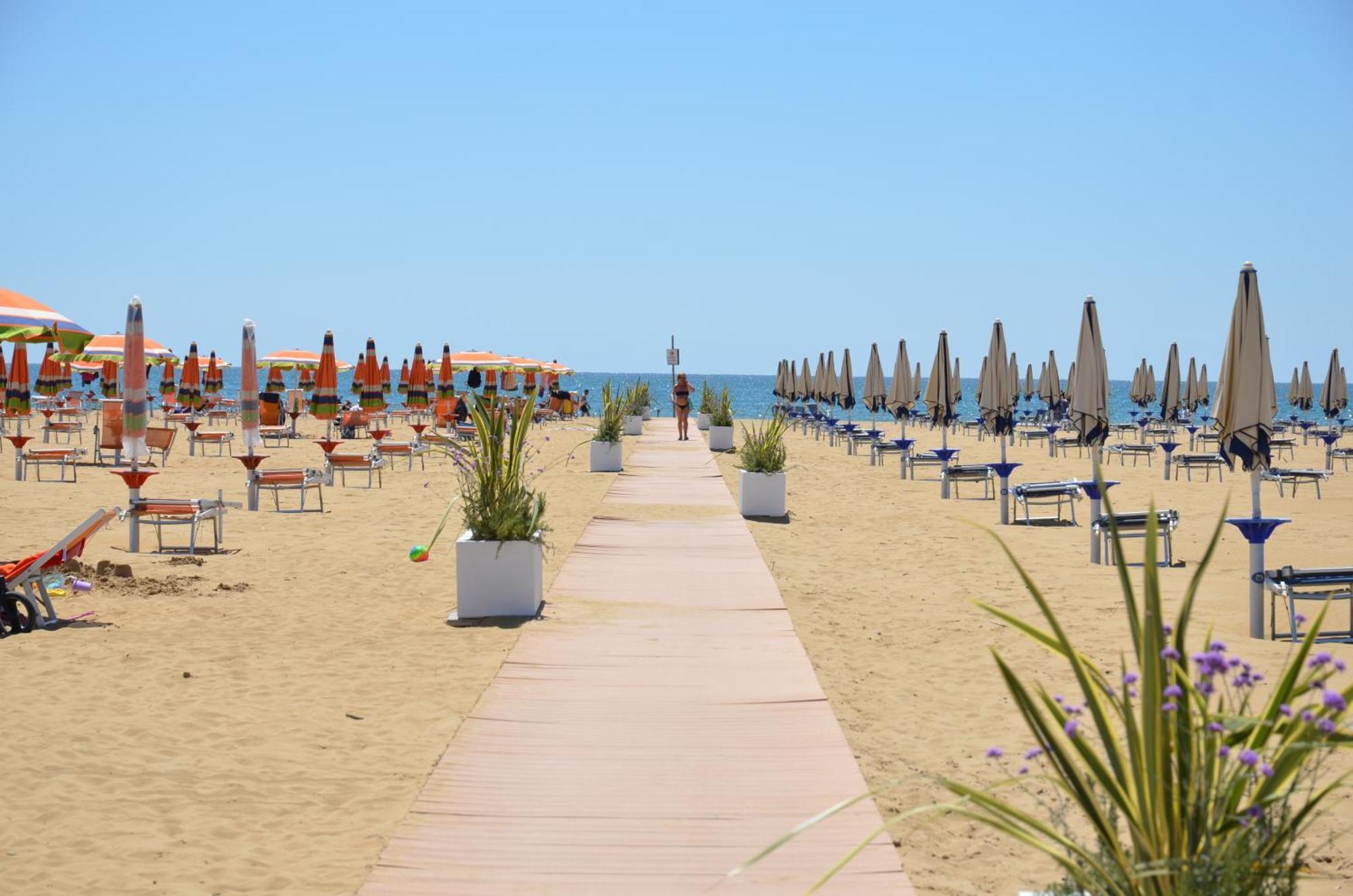 Residenza Delle Terme Appartement Bibione Buitenkant foto